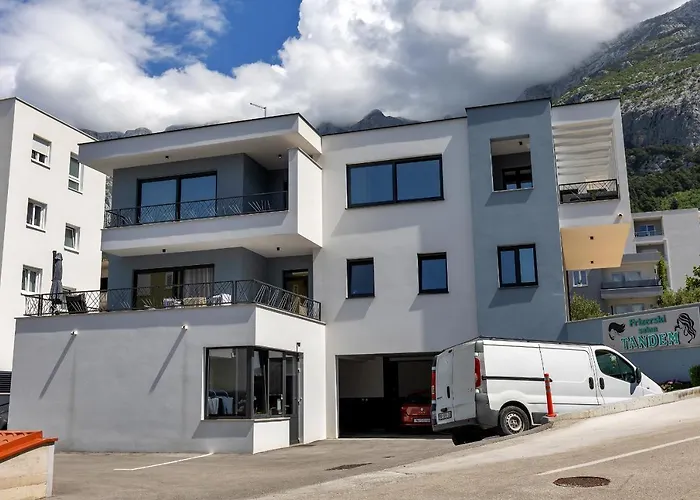 Apartment Ela Makarska