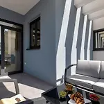 Ela Apartment