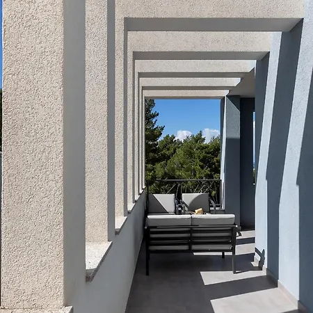 Ela Apartman