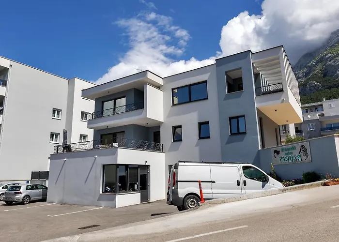 Ela Appartement Makarska